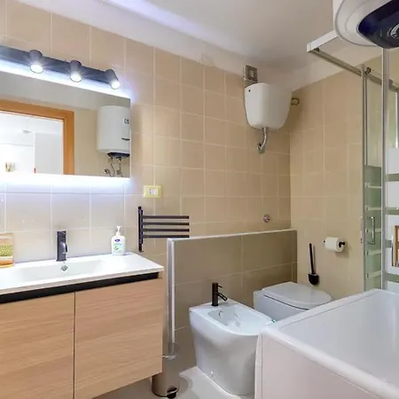 Sea Pine A Sorso 아파트